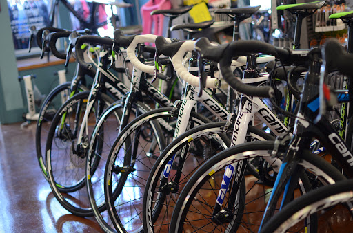 Bicycle Store «Windsor Bicycle Center», reviews and photos, 830 McClelland Dr, Windsor, CA 95492, USA