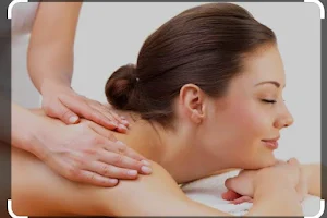 marie massage/spa tradisional image