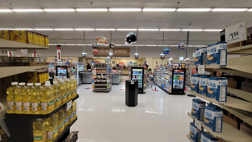 Grocery Store «Giant», reviews and photos, 350 Scarlet Rd #220, Kennett Square, PA 19348, USA