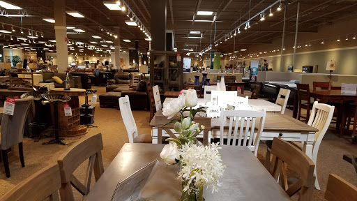 Furniture Store «The Furniture Mart - Fridley», reviews and photos, 5401 E River Rd Service Road, Fridley, MN 55421, USA