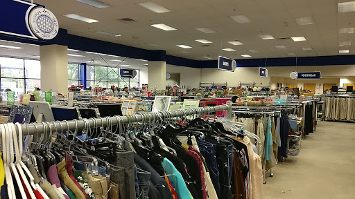 Thrift Store «Goodwill Thrift Store - Gainesville South», reviews and photos