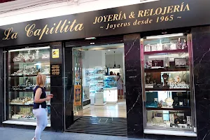 Joyería y Relojería La Capillita image