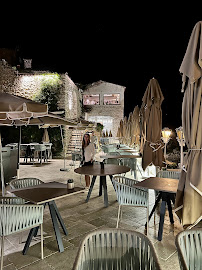 Atmosphère du Restaurant Les Remparts à Èze - n°7