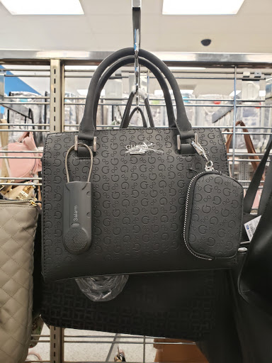 Clothing Store «Ross Dress for Less», reviews and photos, 902 Sepulveda Blvd, Harbor City, CA 90710, USA