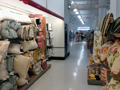 Department Store «T.J. Maxx», reviews and photos, 50 N Illinois St, Indianapolis, IN 46204, USA