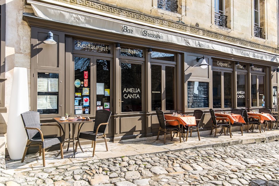 Amélia Canta à Saint-Émilion (Gironde 33)