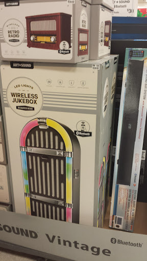 Discount Store «Big Lots», reviews and photos, 825 Fairport Rd, East Rochester, NY 14445, USA