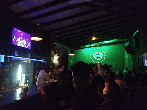 Cimarrón Salsa Bar