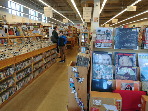 Book Store «Half Price Books», reviews and photos, 2226 S Randall Rd, Algonquin, IL 60102, USA