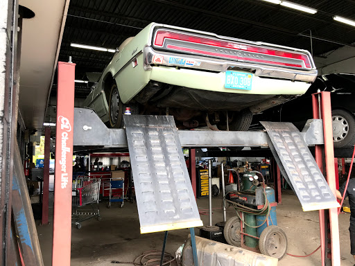 Auto Repair Shop «Quality Value Automotive Repair», reviews and photos, 910 E Fowler Ave, Tampa, FL 33612, USA