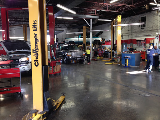Auto Repair Shop «Keystone Quality Motors», reviews and photos, 501 E Main St, New Holland, PA 17557, USA