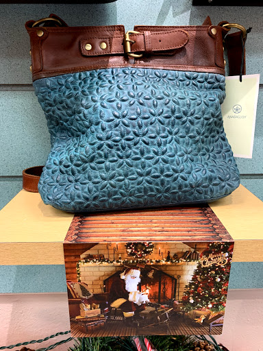 Shoe Store «Gimres Shoe Store Hillsboro», reviews and photos, 256 E Main St, Hillsboro, OR 97123, USA