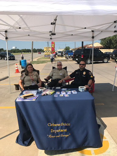 Auto Repair Shop «Main Street Elite Automotive Repair», reviews and photos, 704 N Main St, Cleburne, TX 76033, USA