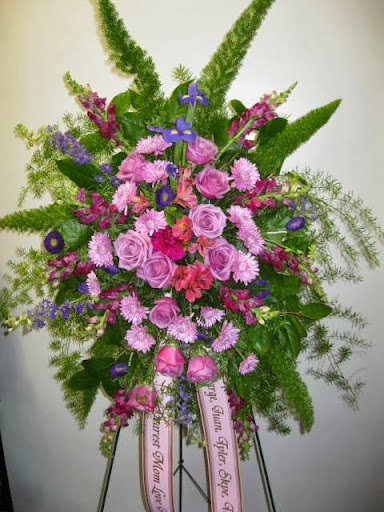 Florist «All A Bloom Florist and Gifts (24/7)», reviews and photos, 116 N Collins St, Plant City, FL 33563, USA