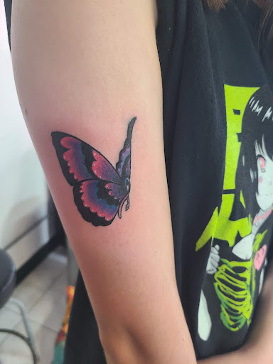 Explore family tree tattoo ideas for guys, creative tattoo ideas in Honolulu, available at Sacred Art Tattoo Waikiki