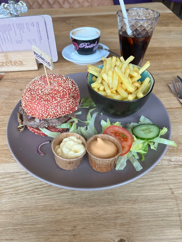 Picobello | ontbijt - lunch - diner - Utrecht