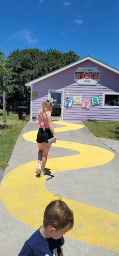 Toy Store «Hatteras Island Toy Store», reviews and photos, 46928 NC-12, Buxton, NC 27920, USA