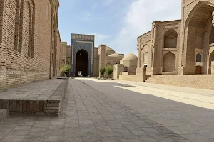 Sultan Saodat Mausoleum image