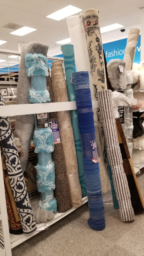 Clothing Store «Ross Dress for Less», reviews and photos, 2505 Via Campo, Montebello, CA 90640, USA