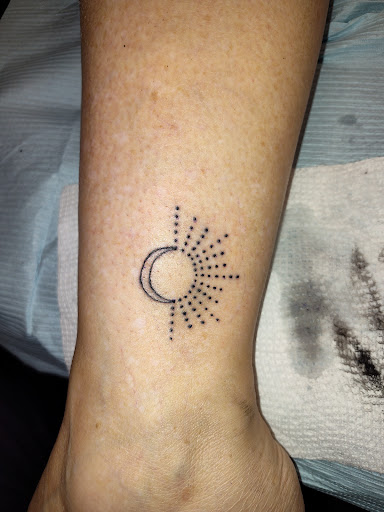 Explore skier tattoo ideas, creative tattoo ideas in Carbondale, available at MsCandyTattoo