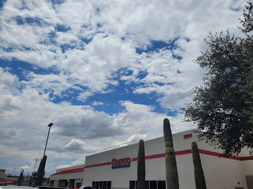 Warehouse store «Costco Wholesale», reviews and photos, 3901 W Costco Dr, Tucson, AZ 85741, USA