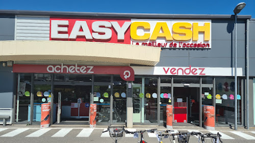 Magasin d'articles d'occasion Easy Cash Thonon les Bains Anthy-sur-Léman