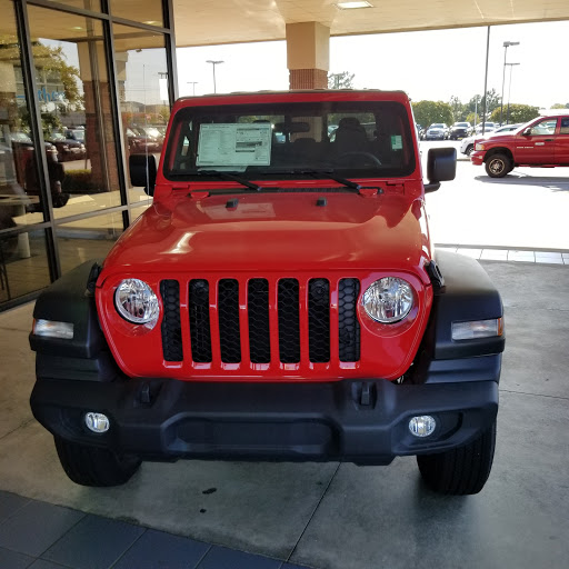 Jeep Dealer «Landmark Chrysler Dodge Jeep RAM Athens», reviews and photos, 4145 Atlanta Hwy, Bogart, GA 30622, USA