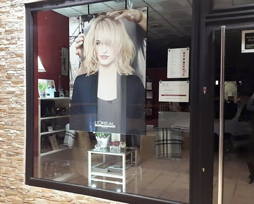 MF Peluquería Cáceres en Cáceres‎, Cáceres‎