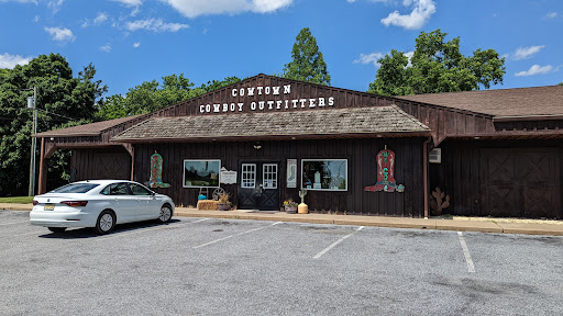 Cowtown Cowboy Outfitters, 761 US-40, Pilesgrove, NJ 08098, USA, 