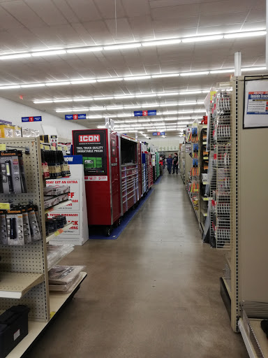 Hardware Store «Harbor Freight Tools», reviews and photos, 7555 NW Loop 410, San Antonio, TX 78245, USA