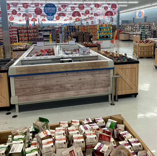 Grocery Store «Price Rite of District Heights», reviews and photos, 5800 Silver Hill Rd, District Heights, MD 20747, USA