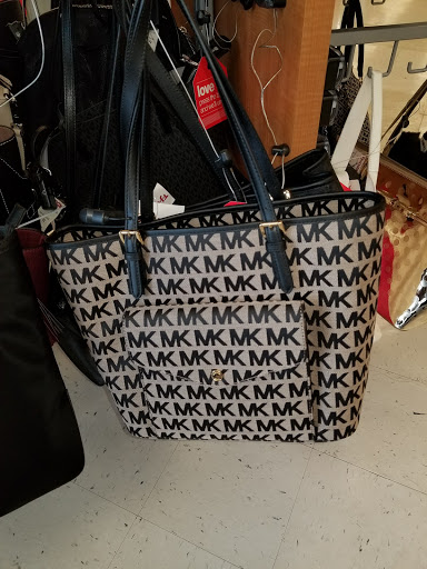 Department Store «T.J. Maxx», reviews and photos, 4932 S Kedzie Ave, Chicago, IL 60632, USA