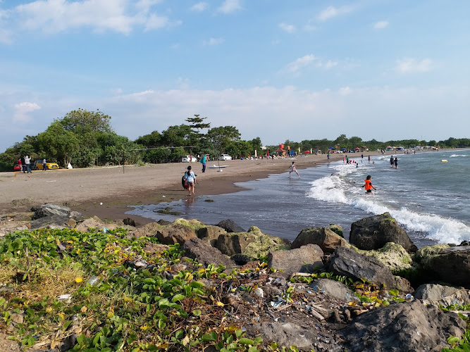 Pantai Indah Bosowa