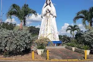 Monumento A La Virgen Del Valle image