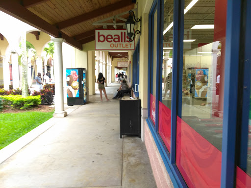 Outlet Mall «Florida Keys Outlet Marketplace», reviews and photos