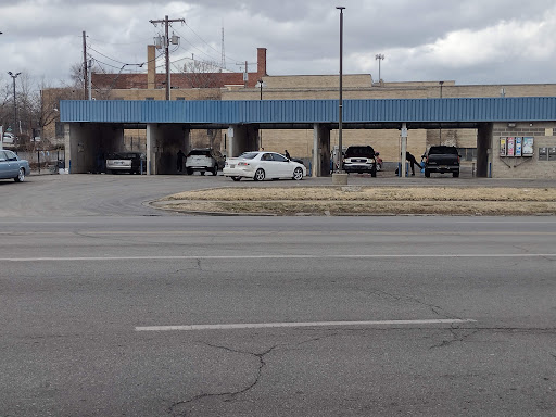 Midtown Car Wash en Kansas City