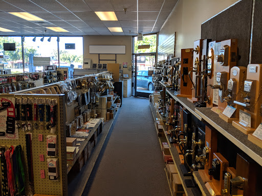 Locksmith «Kwik Key Lock & Safe Inc», reviews and photos, 1949 W El Camino Real, Mountain View, CA 94040, USA