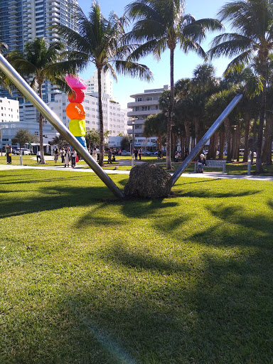 Park «Collins Park», reviews and photos, 2100 Collins Ave, Miami Beach, FL 33140, USA