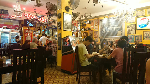 Cafe pubs Havana