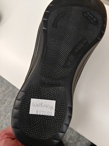 Shoe Store «Norm Henry Shoes», reviews and photos, 119 N Washington St, Owosso, MI 48867, USA