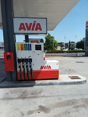 Avia à Le Coteau