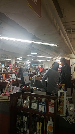 UC San Diego Bookstore image