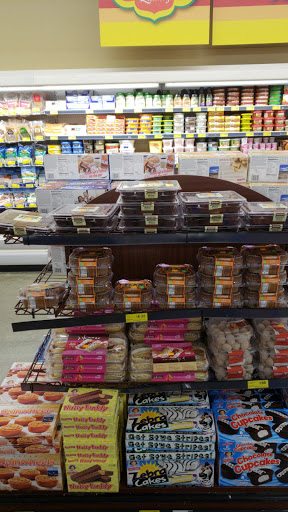 Grocery Store «Grocery Outlet Bargain Market», reviews and photos, 426 W Harder Rd, Hayward, CA 94544, USA