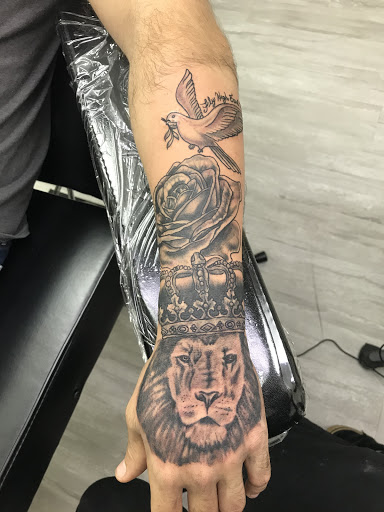 Explore beauty tattoo ideas, creative tattoo ideas in Grenada, available at HeadSpace Tattoo