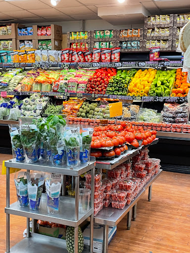 Grocery Store «Maywood Market Place», reviews and photos, 78 W Pleasant Ave, Maywood, NJ 07607, USA