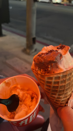 Ice Cream Shop «Salt & Straw», reviews and photos, 1357 Abbot Kinney Blvd, Venice, CA 90291, USA