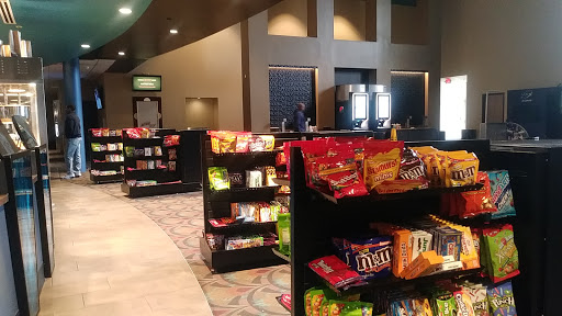 Movie Theater «B&B Theatres Shawnee 18», reviews and photos, 16301 Midland Dr, Shawnee, KS 66217, USA