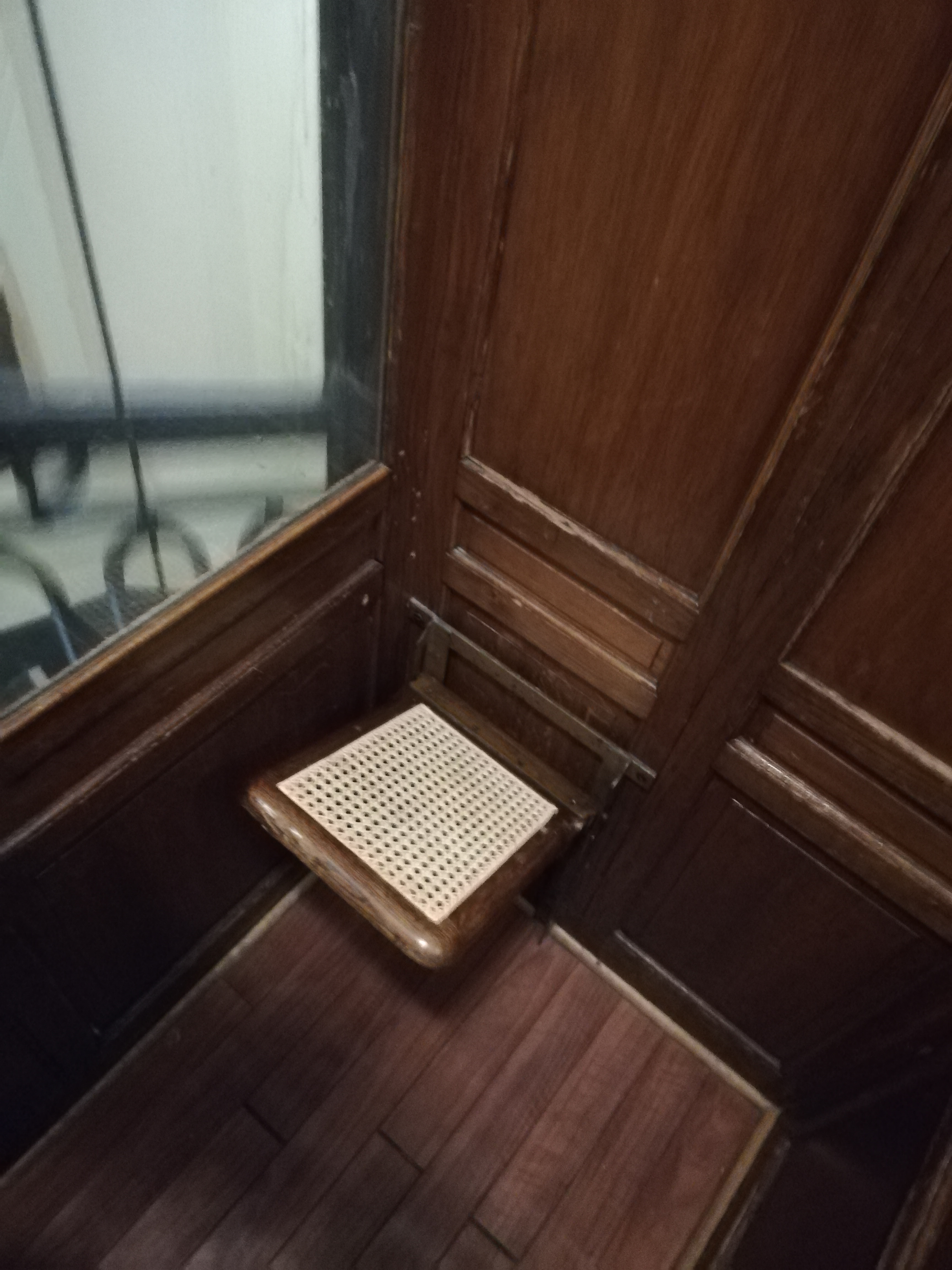 Photo n° 4 de l'avis de Monsieur.o fait le 23/11/2018 à 15:47