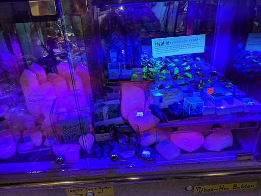 Store «Crystal Heart Books & Beads», reviews and photos, 4675 SW Washington Ave, Beaverton, OR 97005, USA