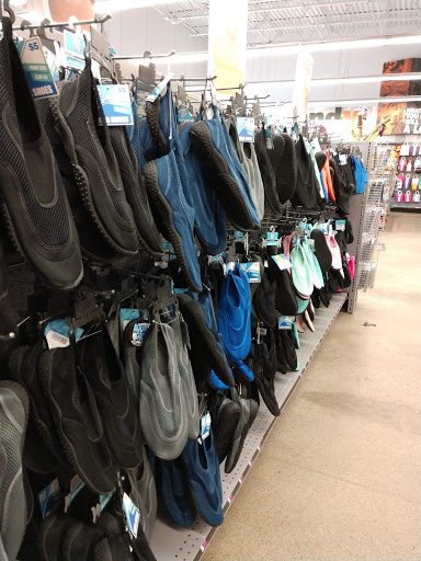 Variety Store «Five Below», reviews and photos, 3910 Commerce Blvd, Dickson City, PA 18519, USA